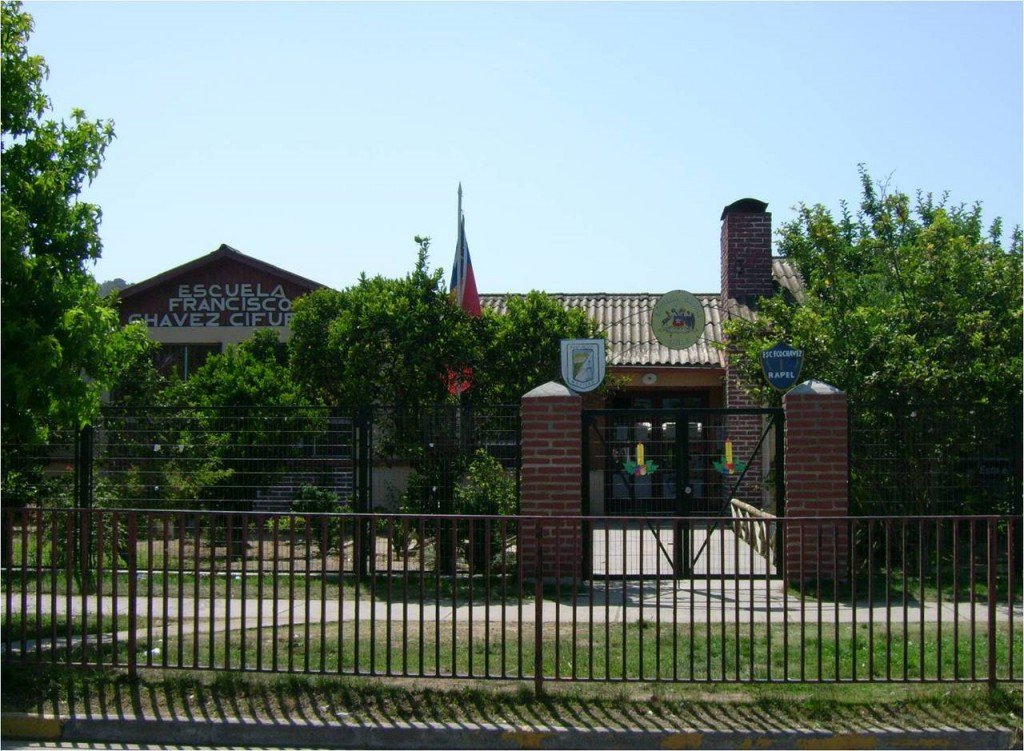 Escuela Francisco Chavez Cifuentes