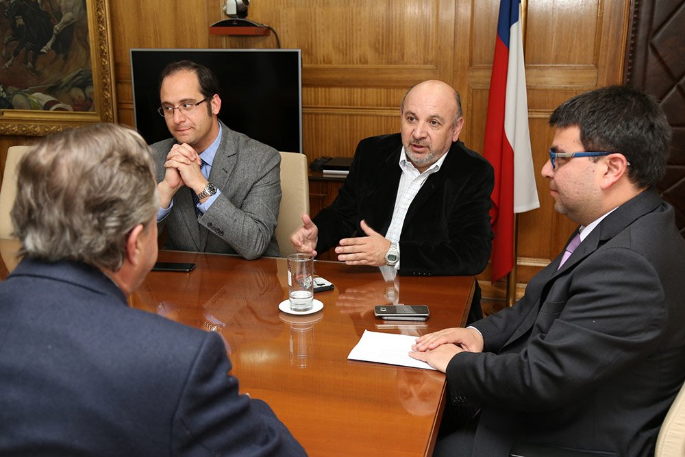 rector correa, diputados kort y castro, intendente godoy